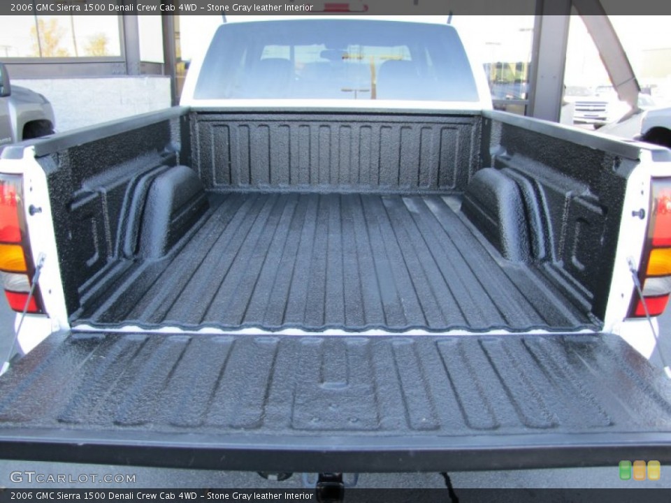 Stone Gray leather Interior Trunk for the 2006 GMC Sierra 1500 Denali Crew Cab 4WD #54676542