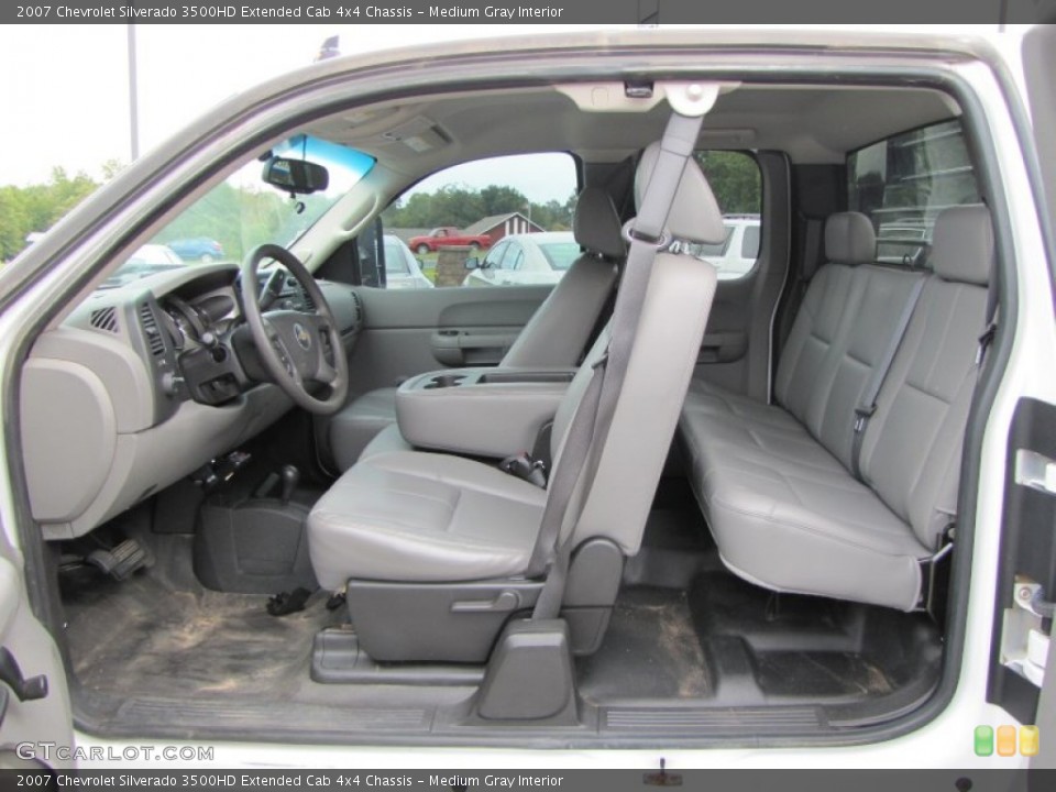 Medium Gray Interior Photo for the 2007 Chevrolet Silverado 3500HD Extended Cab 4x4 Chassis #54682086