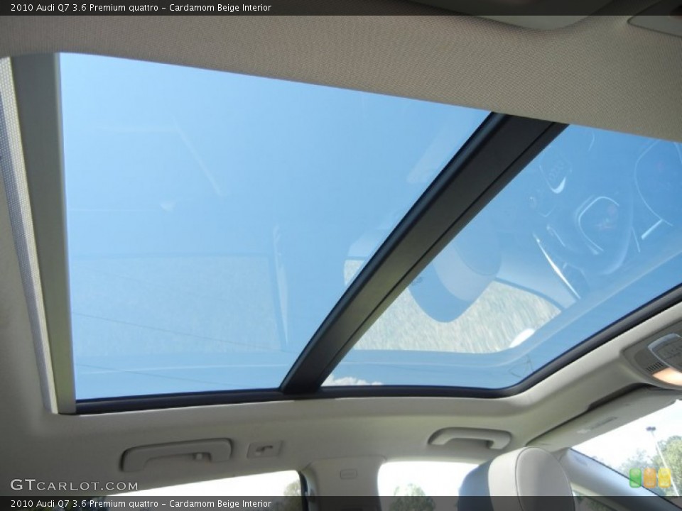 Cardamom Beige Interior Sunroof for the 2010 Audi Q7 3.6 Premium quattro #54685922