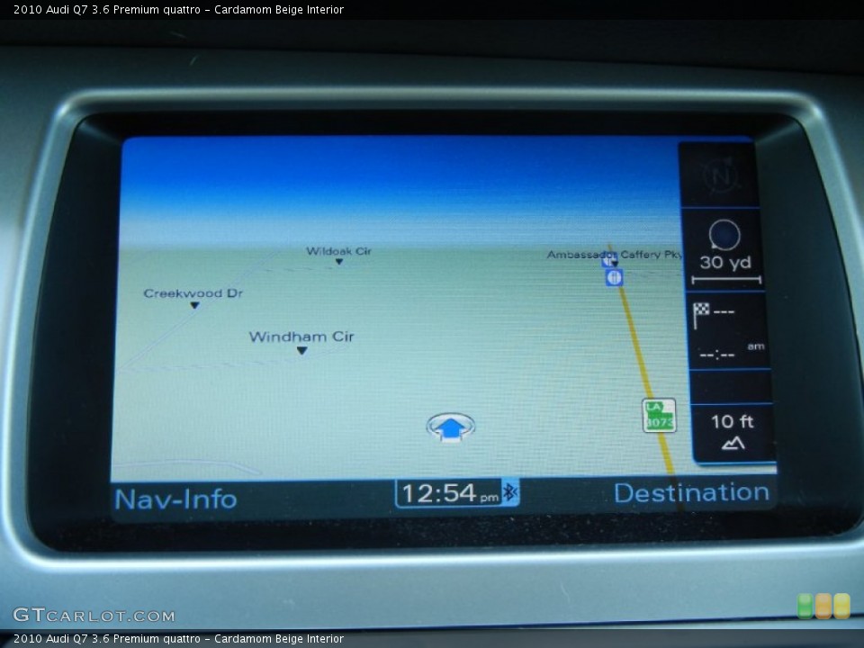 Cardamom Beige Interior Navigation for the 2010 Audi Q7 3.6 Premium quattro #54686087