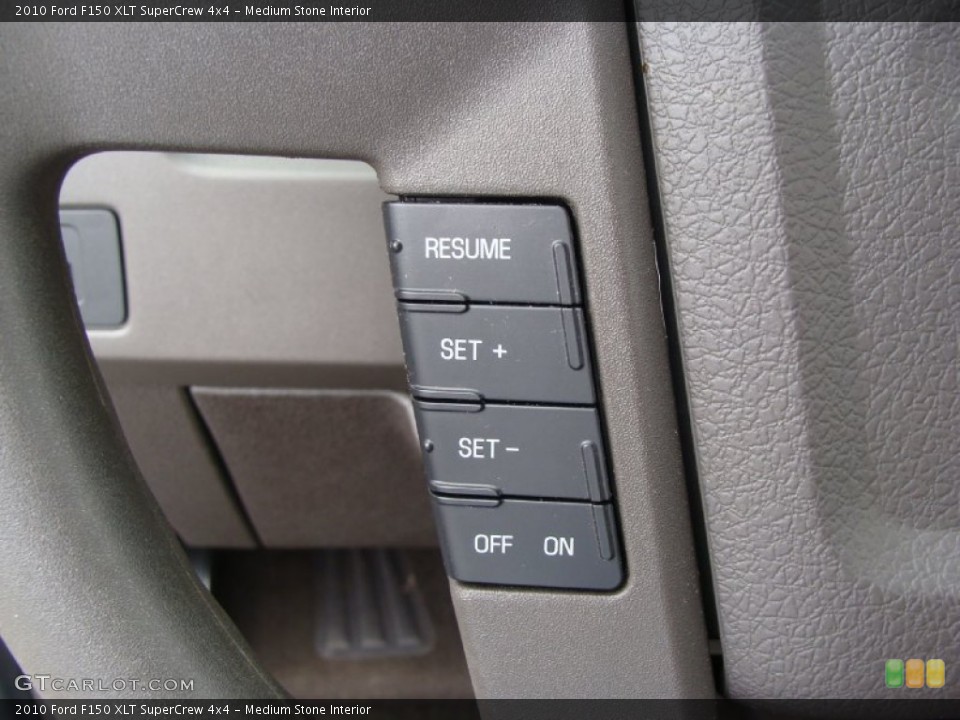 Medium Stone Interior Controls for the 2010 Ford F150 XLT SuperCrew 4x4 #54693109