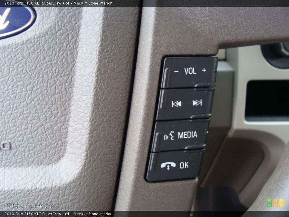 Medium Stone Interior Controls for the 2010 Ford F150 XLT SuperCrew 4x4 #54693118