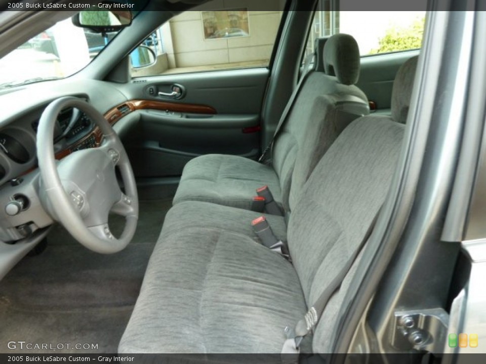 Gray Interior Photo for the 2005 Buick LeSabre Custom #54701351