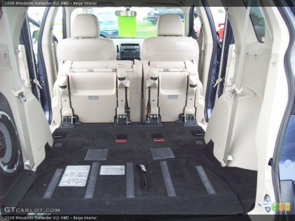Beige Interior Trunk for the 2008 Mitsubishi Outlander XLS 4WD #54702595