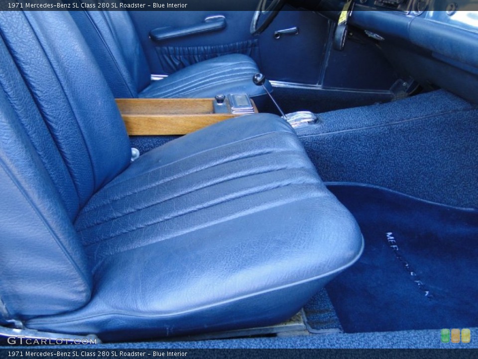 Blue 1971 Mercedes-Benz SL Class Interiors