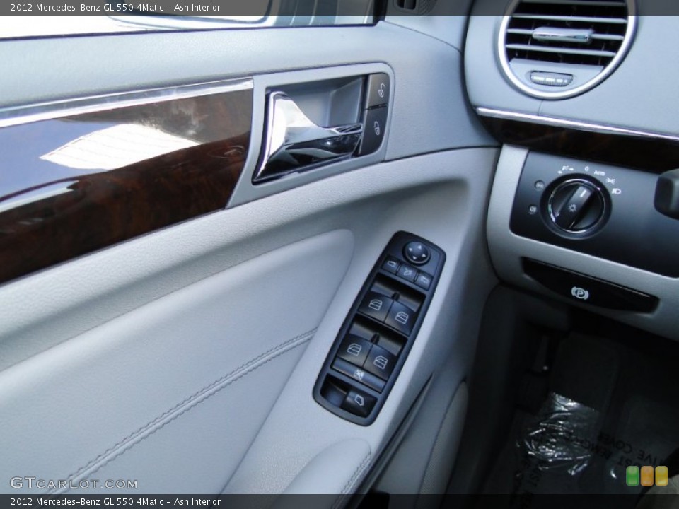 Ash Interior Controls for the 2012 Mercedes-Benz GL 550 4Matic #54704419