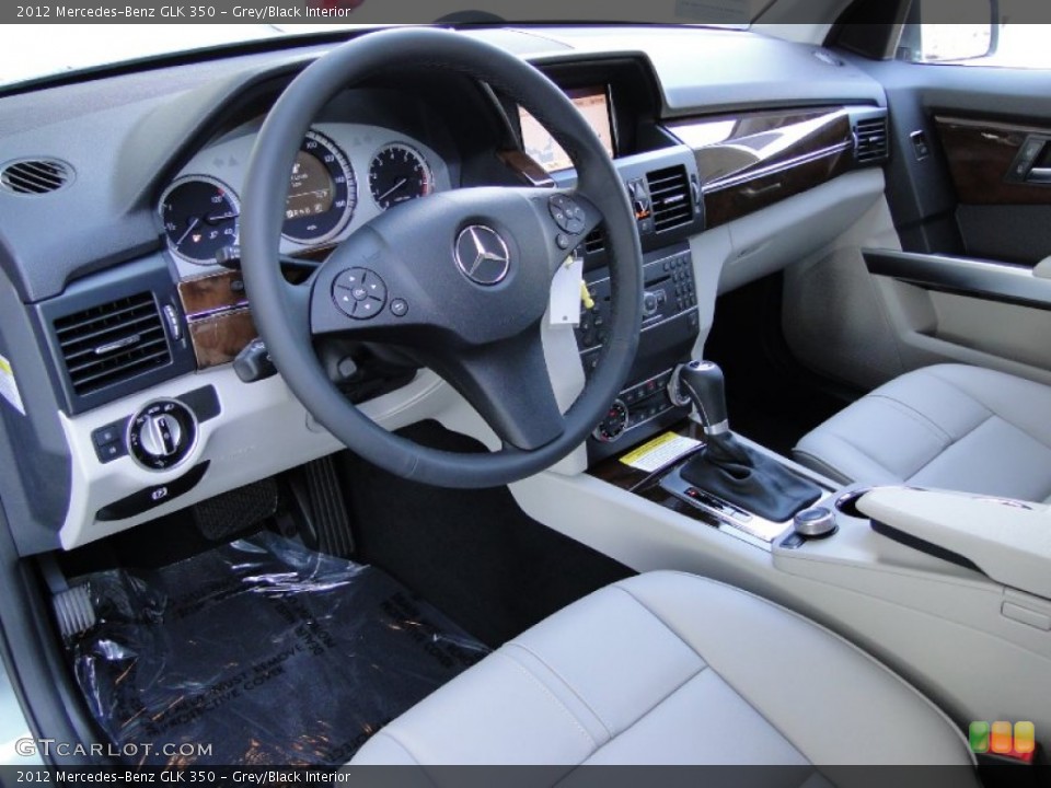 Grey/Black Interior Photo for the 2012 Mercedes-Benz GLK 350 #54704875