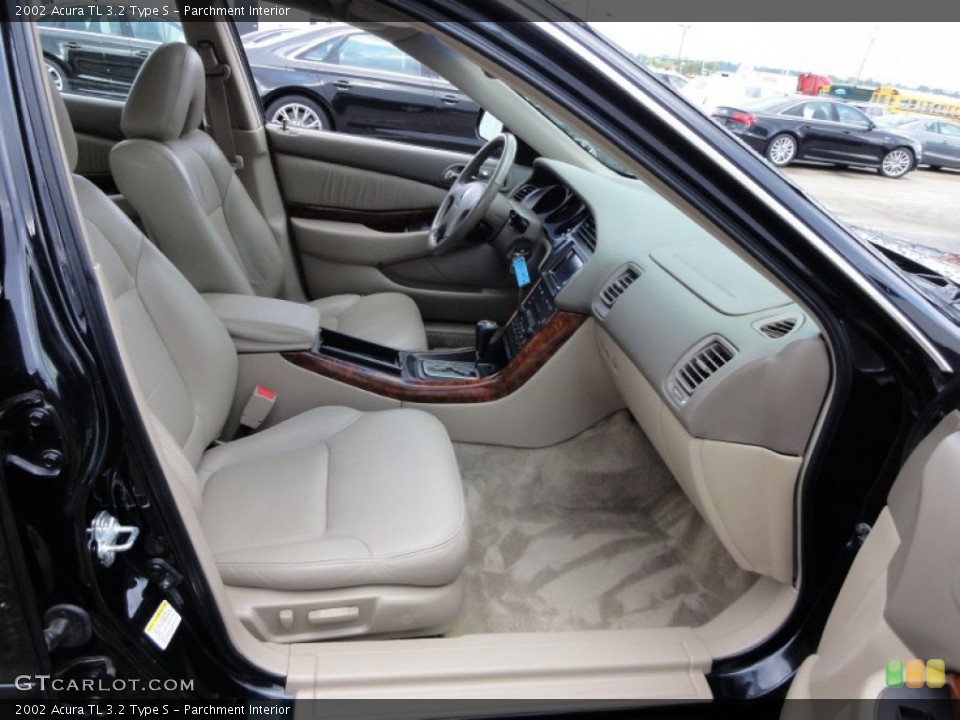Parchment Interior Photo for the 2002 Acura TL 3.2 Type S #54714314