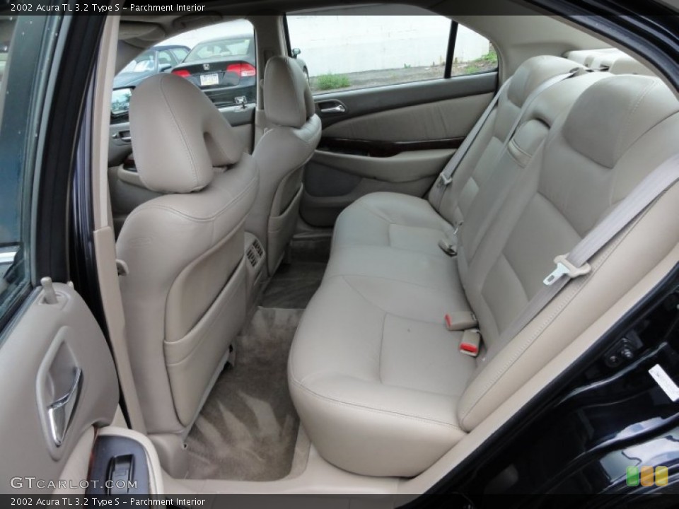 Parchment Interior Photo for the 2002 Acura TL 3.2 Type S #54714380