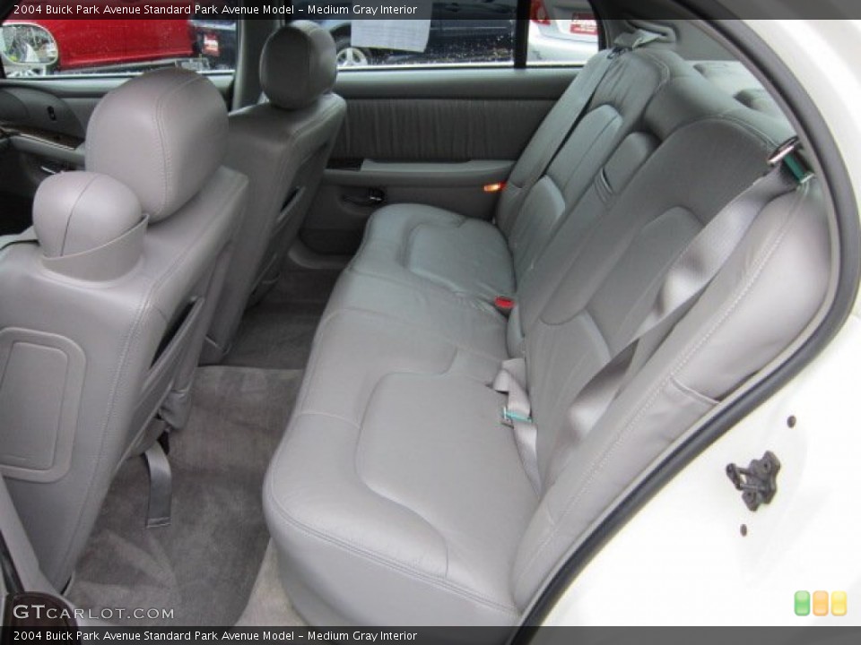 Medium Gray Interior Photo for the 2004 Buick Park Avenue  #54716661