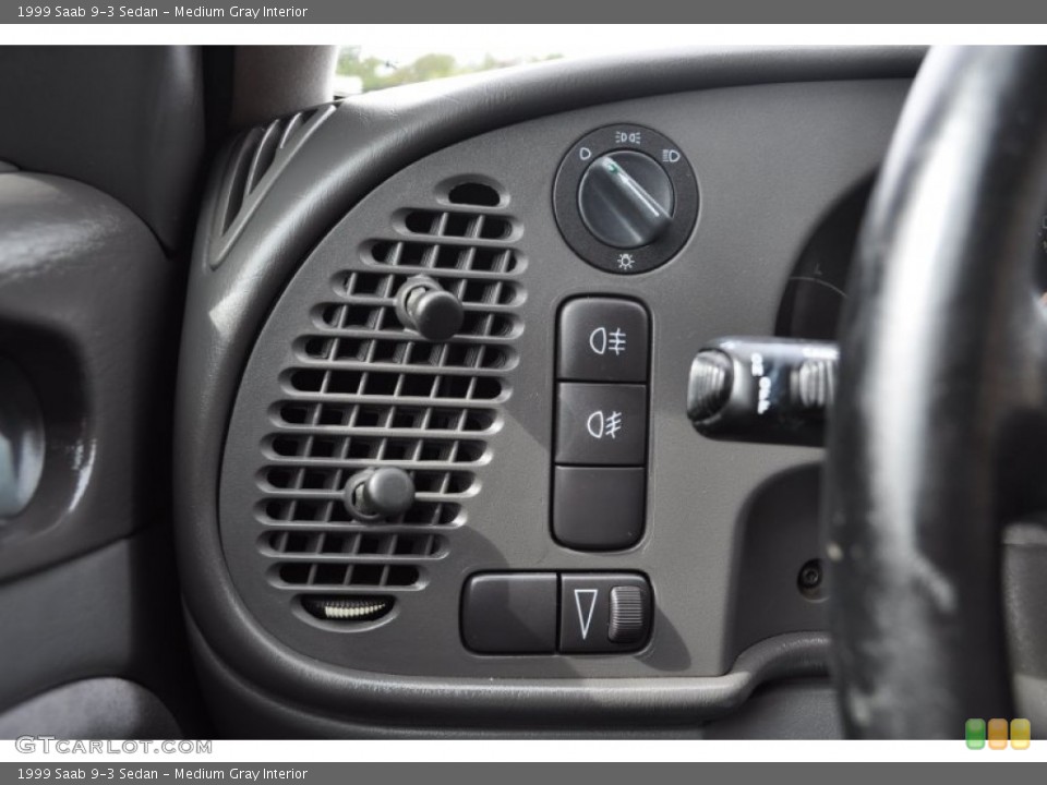Medium Gray Interior Controls for the 1999 Saab 9-3 Sedan #54722539