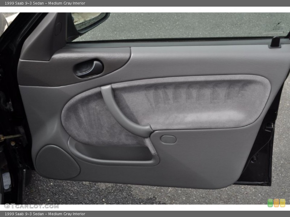 Medium Gray Interior Door Panel for the 1999 Saab 9-3 Sedan #54722560