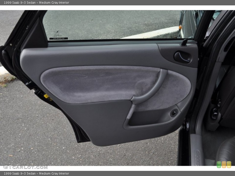 Medium Gray Interior Door Panel for the 1999 Saab 9-3 Sedan #54722587