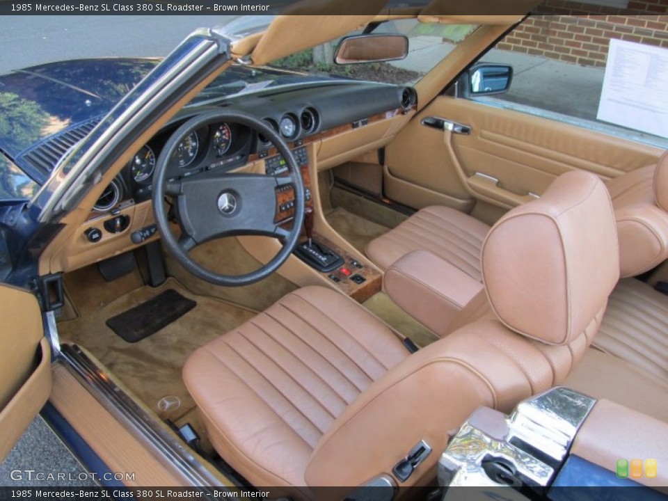 Brown Interior Photo for the 1985 Mercedes-Benz SL Class 380 SL Roadster #54722707