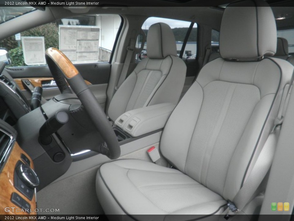 Medium Light Stone Interior Photo for the 2012 Lincoln MKX AWD #54723304