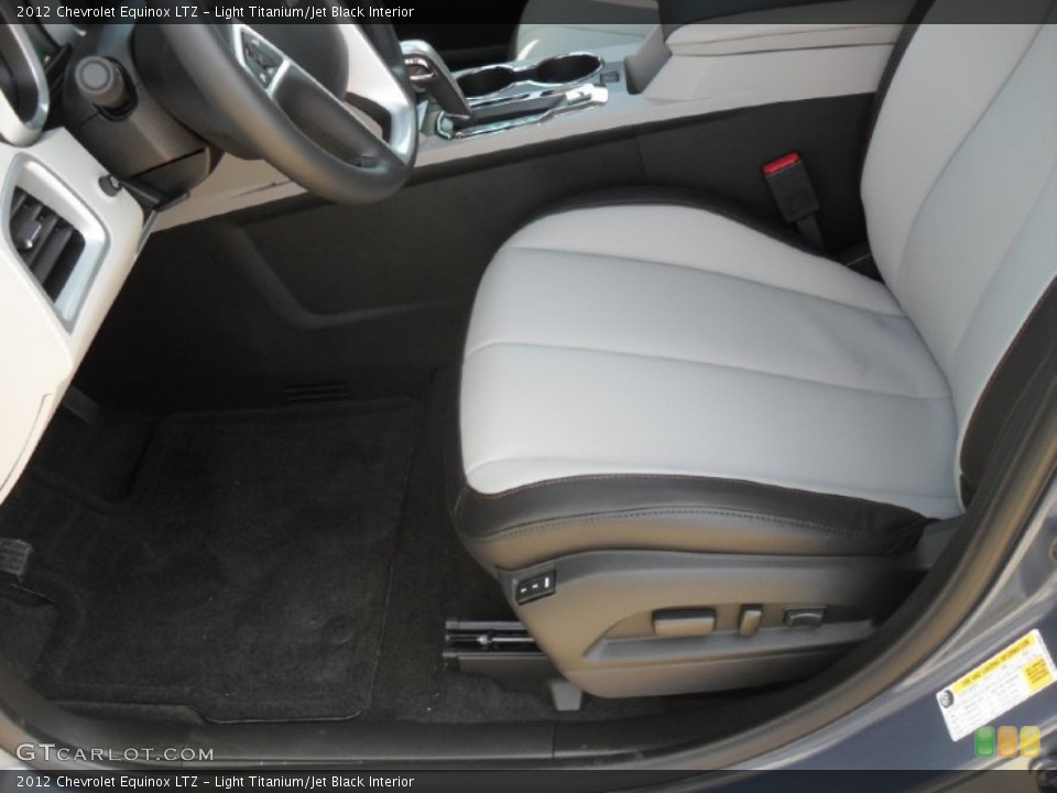 Light Titanium/Jet Black Interior Photo for the 2012 Chevrolet Equinox LTZ #54728497