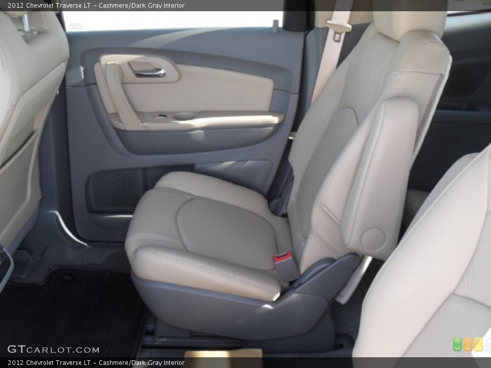 Cashmere/Dark Gray Interior Photo for the 2012 Chevrolet Traverse LT #54733046