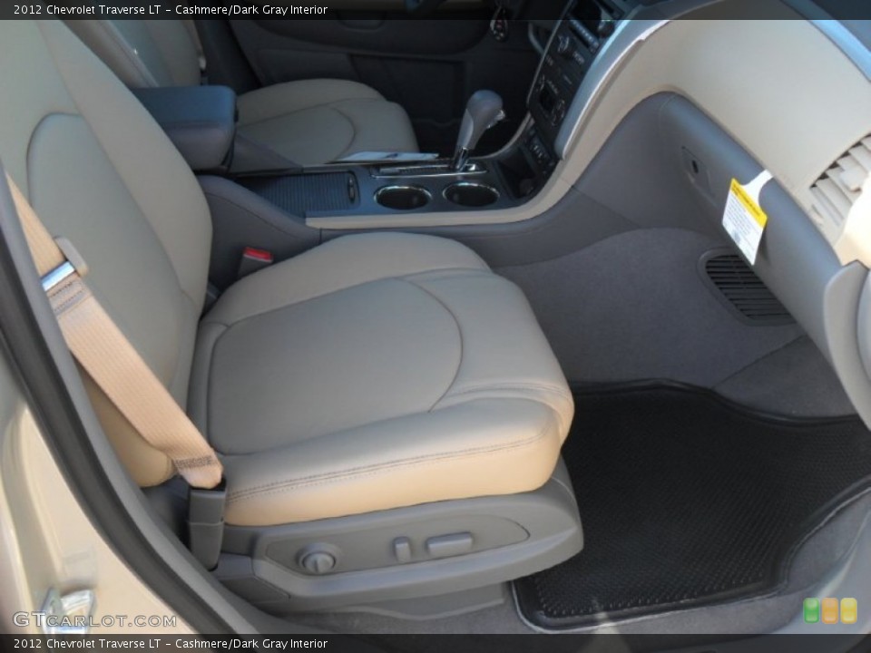 Cashmere/Dark Gray Interior Photo for the 2012 Chevrolet Traverse LT #54733083