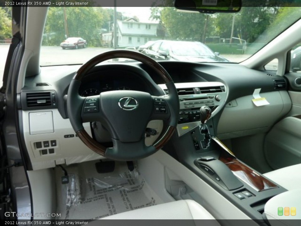 Light Gray Interior Photo for the 2012 Lexus RX 350 AWD #54733205