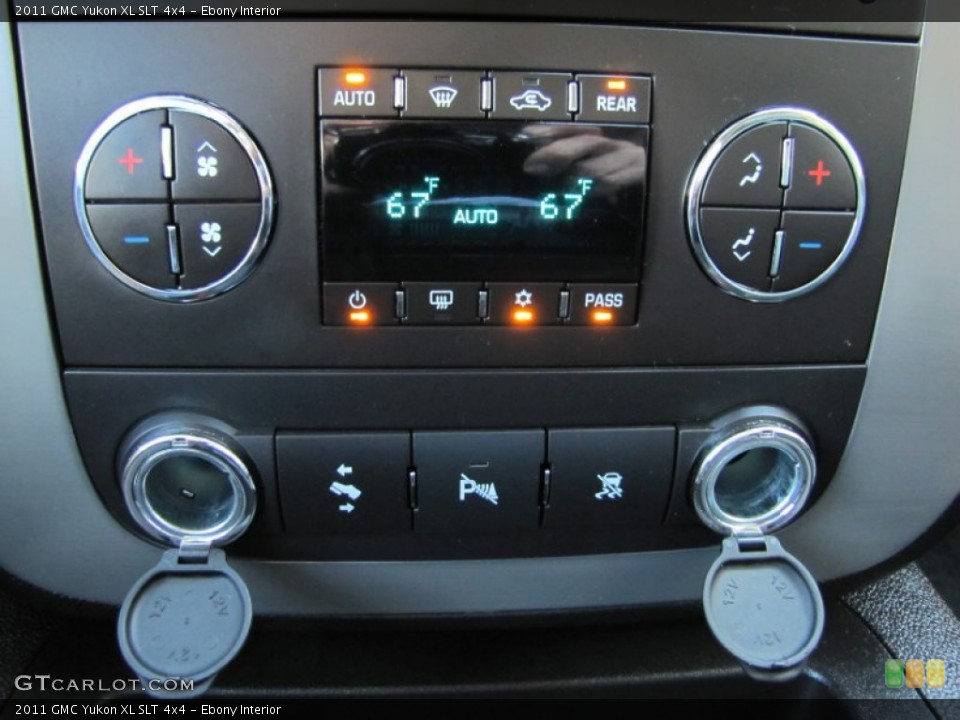 Ebony Interior Controls for the 2011 GMC Yukon XL SLT 4x4 #54737018