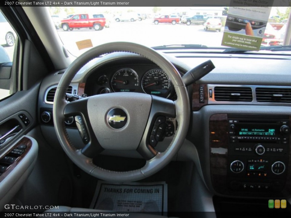 Dark Titanium/Light Titanium Interior Dashboard for the 2007 Chevrolet Tahoe LTZ 4x4 #54737537
