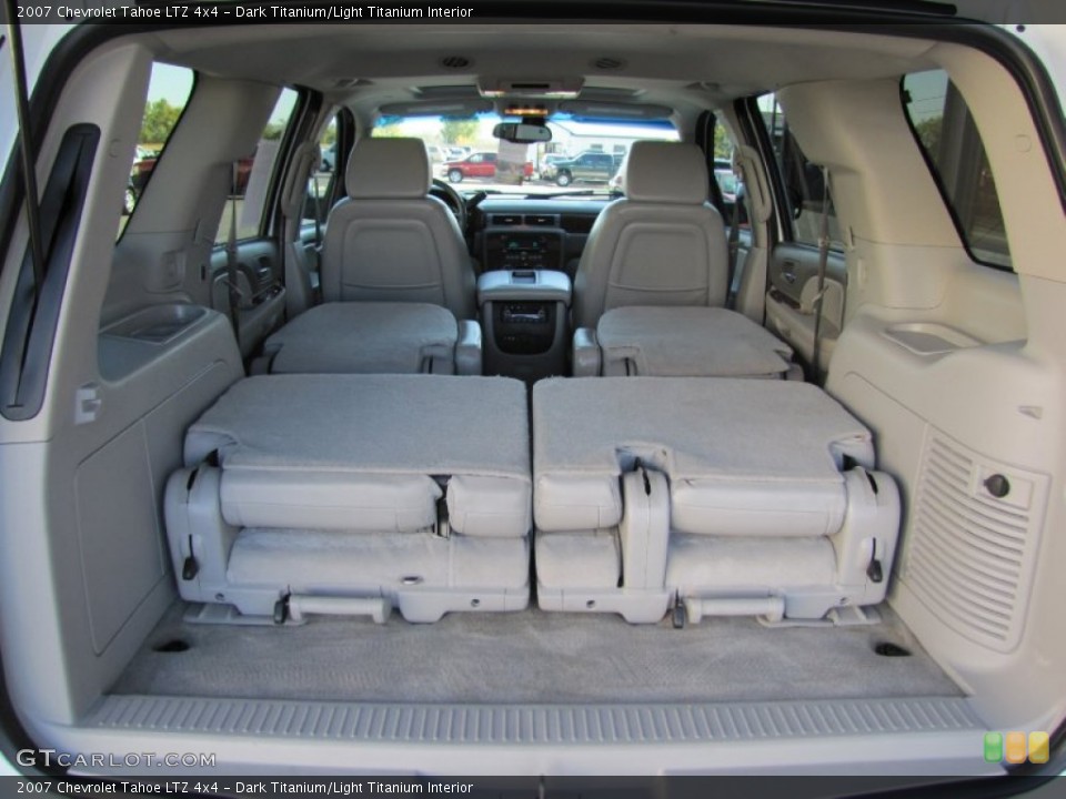 Dark Titanium/Light Titanium Interior Trunk for the 2007 Chevrolet Tahoe LTZ 4x4 #54737615