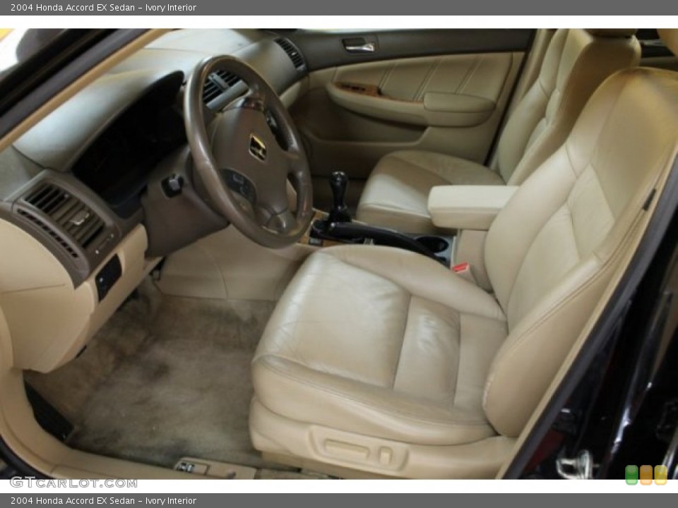 Ivory Interior Photo for the 2004 Honda Accord EX Sedan #54746694