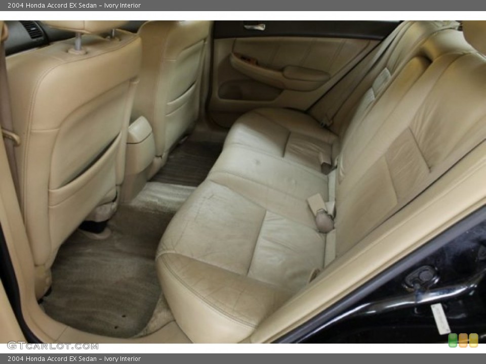 Ivory Interior Photo for the 2004 Honda Accord EX Sedan #54746700
