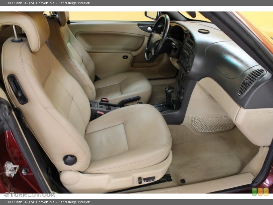 Sand Beige Interior Photo for the 2003 Saab 9-3 SE Convertible #54746994