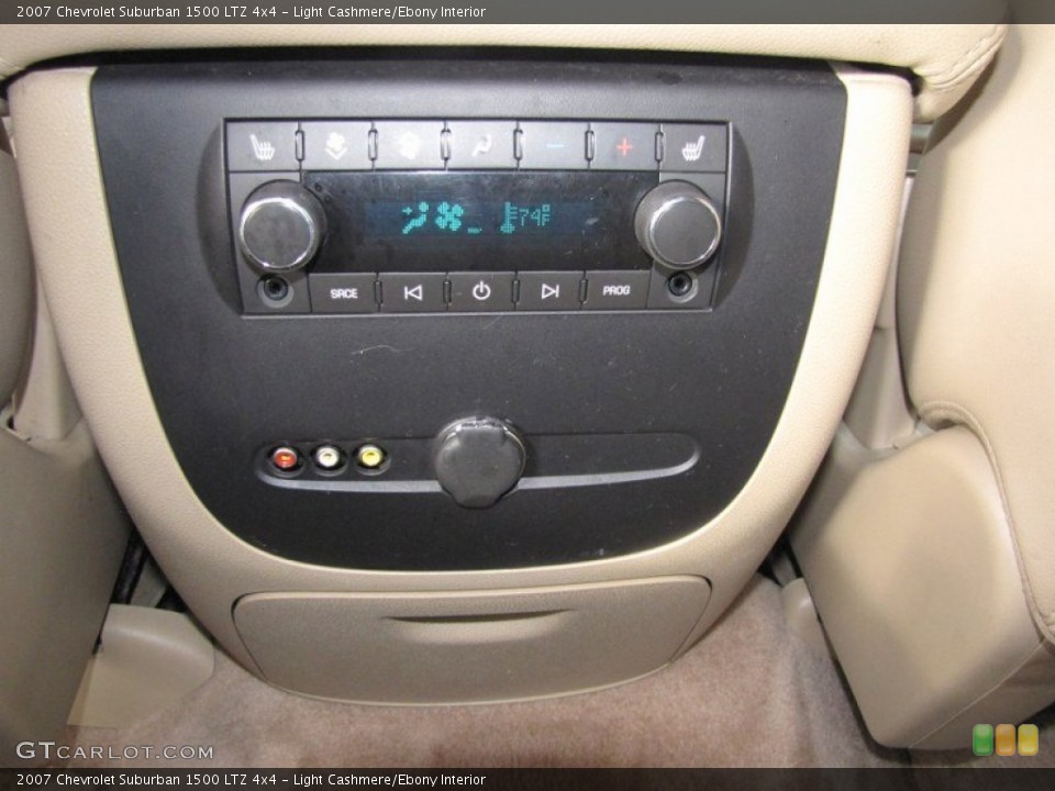 Light Cashmere Ebony Interior Controls For The 2007