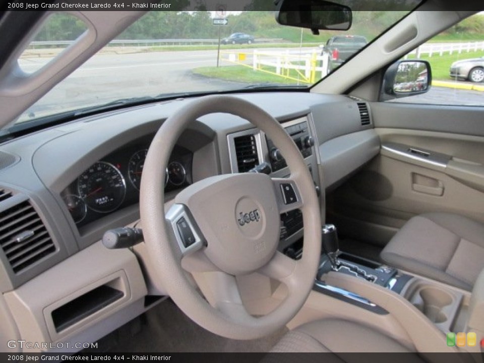 Khaki Interior Photo for the 2008 Jeep Grand Cherokee Laredo 4x4 #54751312