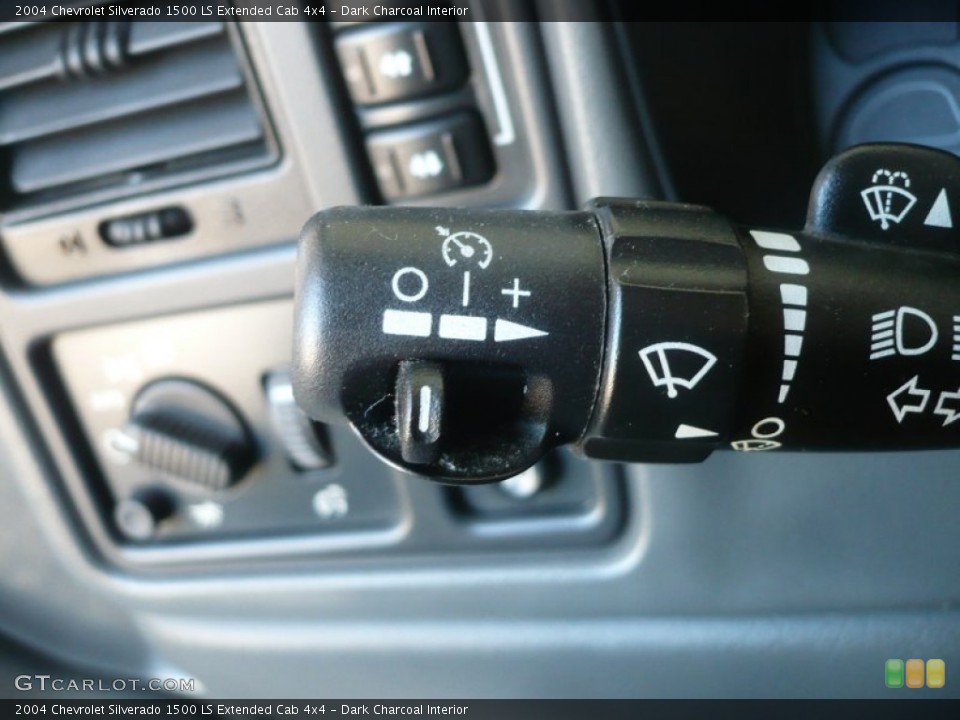 Dark Charcoal Interior Controls for the 2004 Chevrolet Silverado 1500 LS Extended Cab 4x4 #54751674