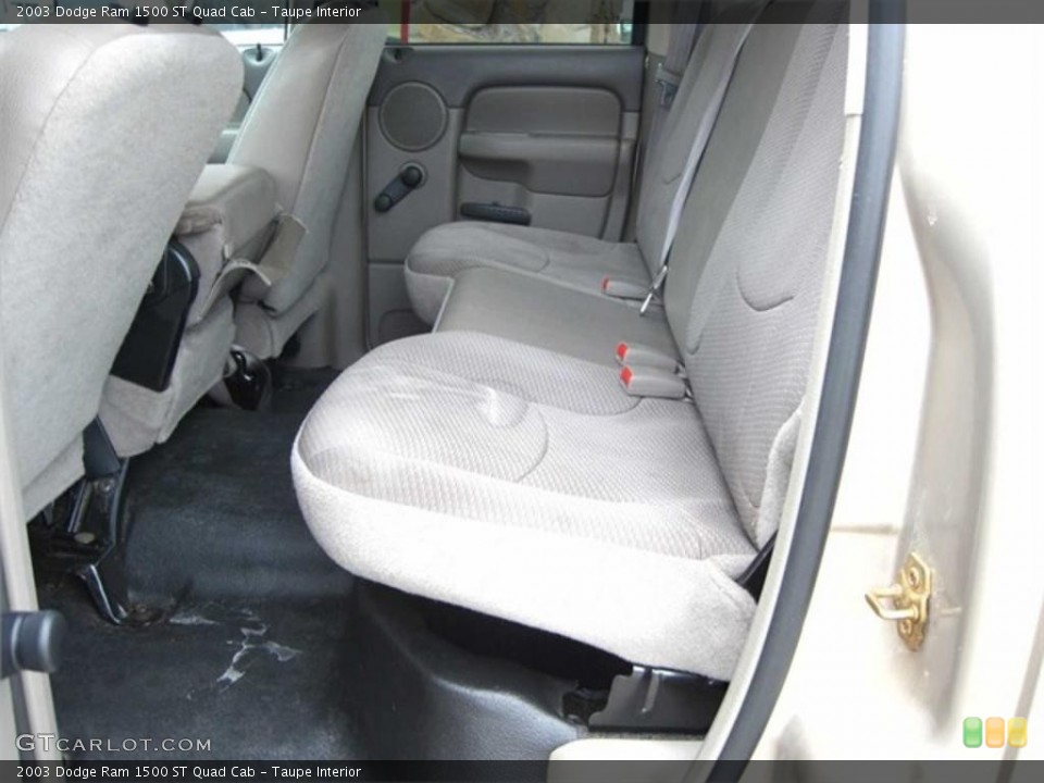 Taupe Interior Photo for the 2003 Dodge Ram 1500 ST Quad Cab #54754686
