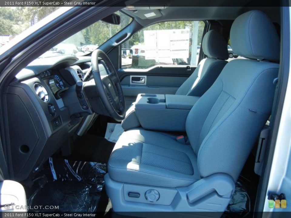 Steel Gray Interior Photo for the 2011 Ford F150 XLT SuperCab #54757191