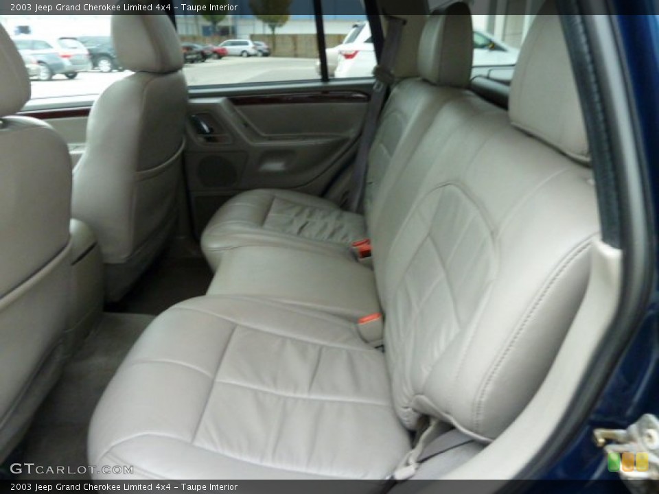 Taupe Interior Photo for the 2003 Jeep Grand Cherokee Limited 4x4 #54762285