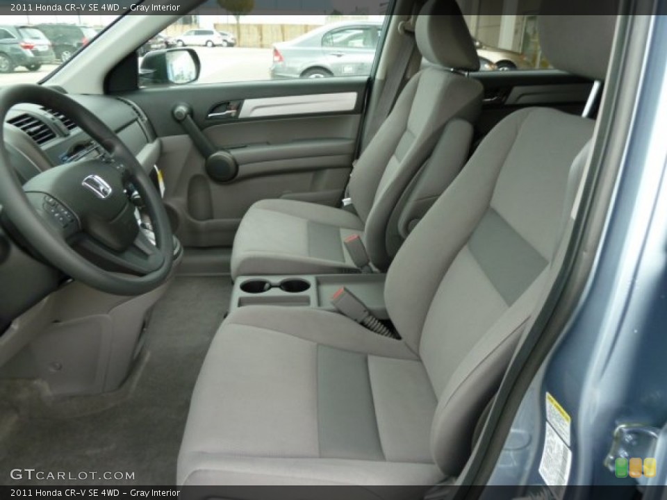 Gray Interior Photo for the 2011 Honda CR-V SE 4WD #54763653