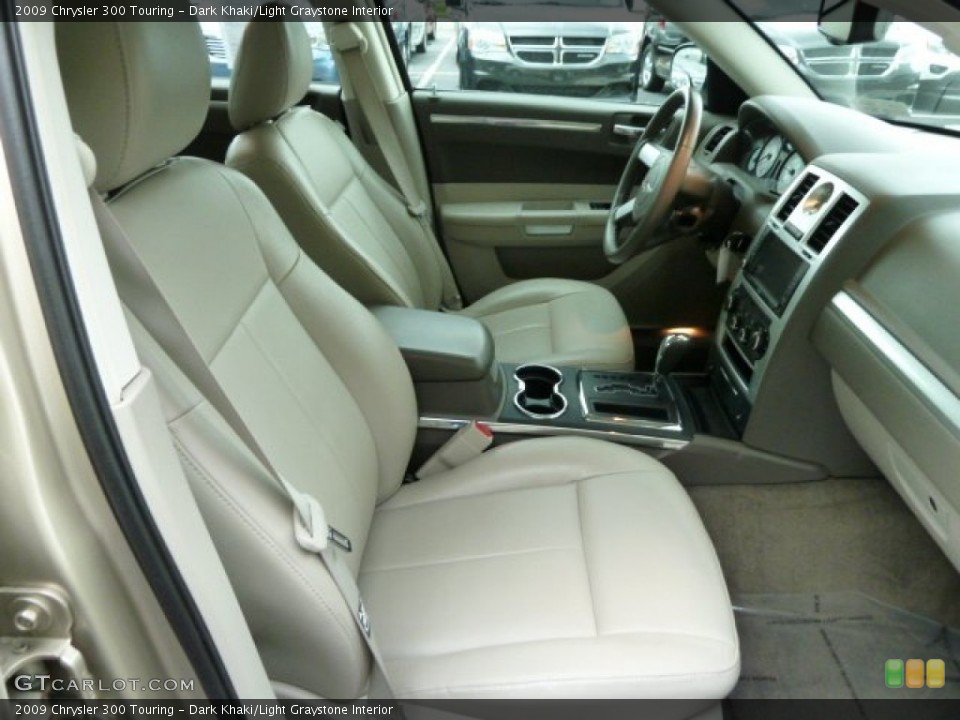 Dark Khaki/Light Graystone Interior Photo for the 2009 Chrysler 300 Touring #54764145