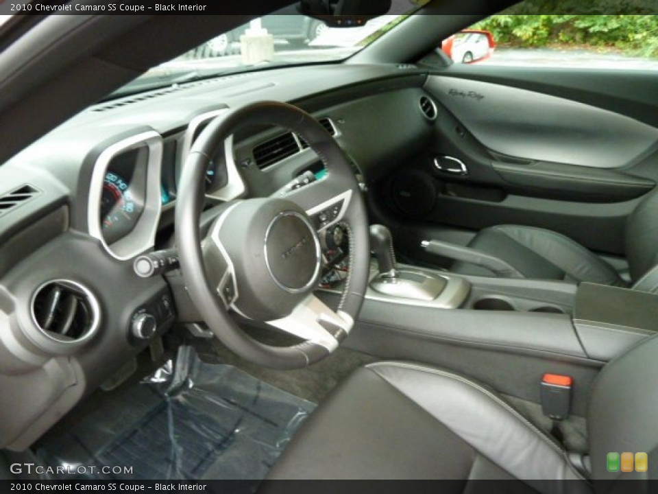 Black Interior Photo for the 2010 Chevrolet Camaro SS Coupe #54764865