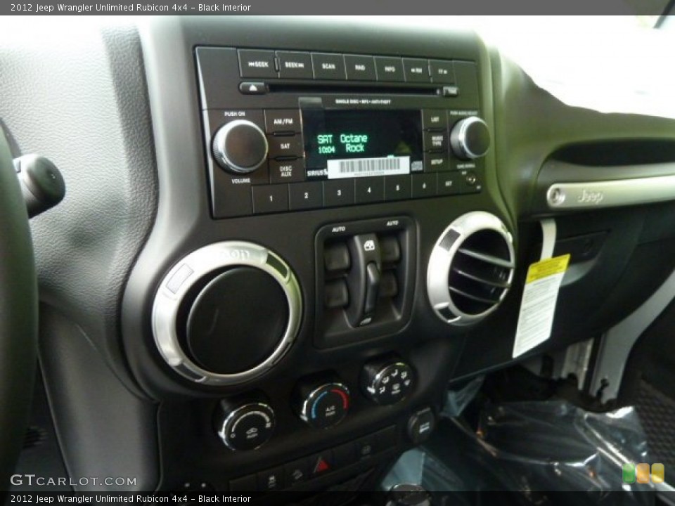 Black Interior Dashboard for the 2012 Jeep Wrangler Unlimited Rubicon 4x4 #54765105