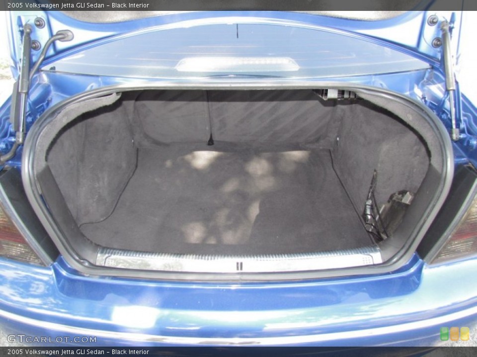 Black Interior Trunk for the 2005 Volkswagen Jetta GLI Sedan #54766350