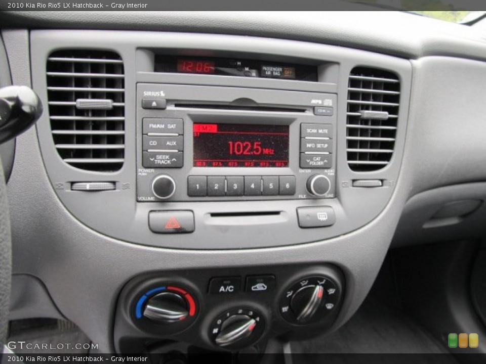 Gray Interior Controls for the 2010 Kia Rio Rio5 LX Hatchback #54769371