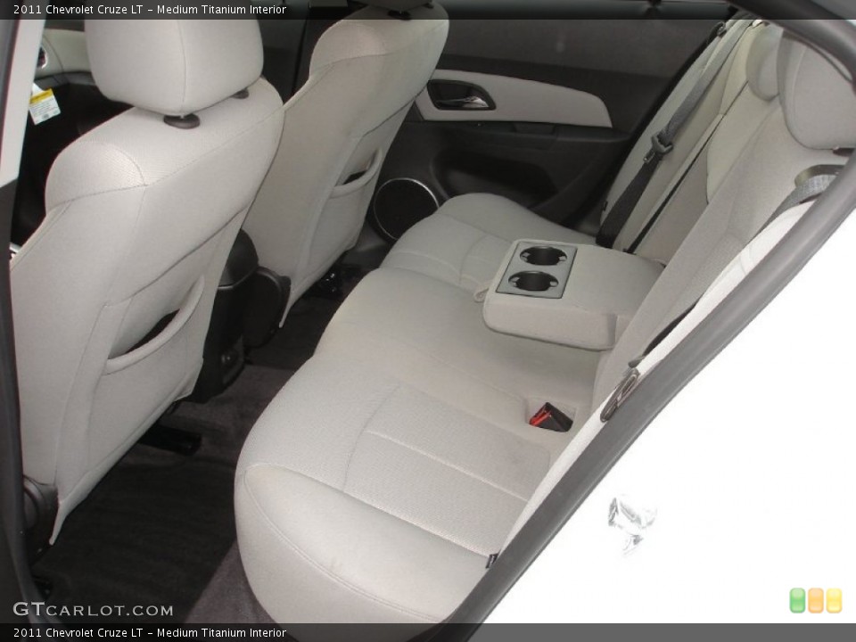 Medium Titanium Interior Photo for the 2011 Chevrolet Cruze LT #54771813