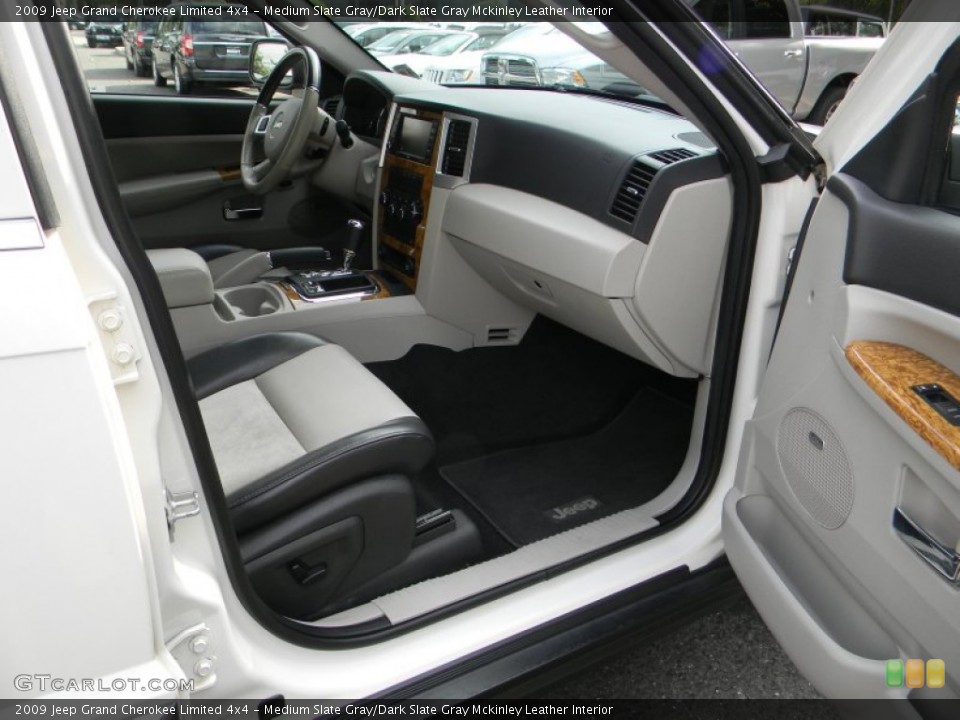 Medium Slate Gray/Dark Slate Gray Mckinley Leather Interior Photo for the 2009 Jeep Grand Cherokee Limited 4x4 #54777495