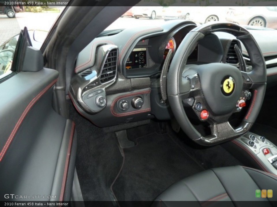 Nero Interior Steering Wheel for the 2010 Ferrari 458 Italia #54783567