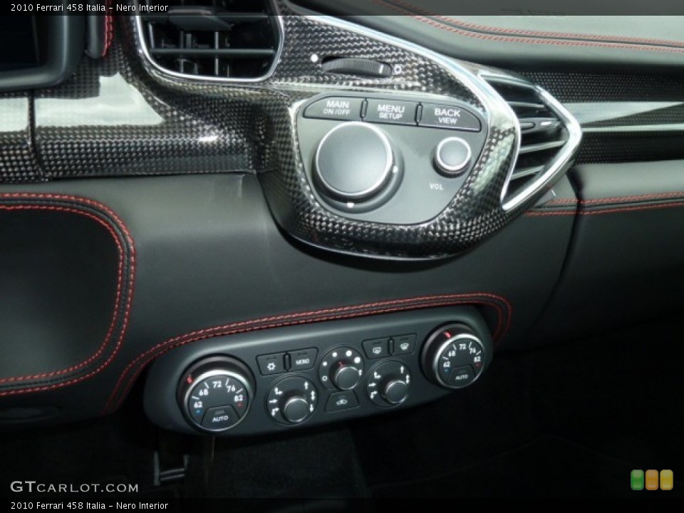 Nero Interior Controls for the 2010 Ferrari 458 Italia #54783651