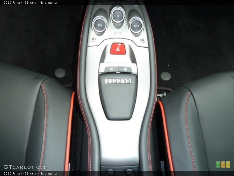Nero Interior Controls for the 2010 Ferrari 458 Italia #54783660
