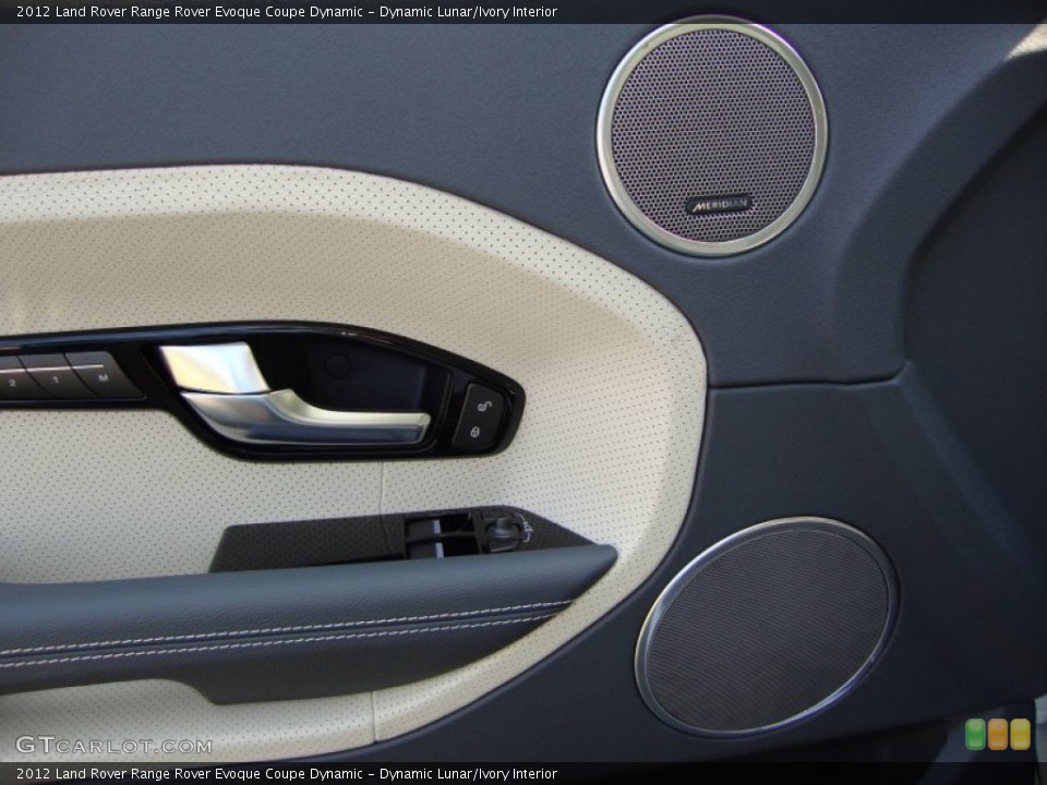 Dynamic Lunar/Ivory Interior Door Panel for the 2012 Land Rover Range Rover Evoque Coupe Dynamic #54783729