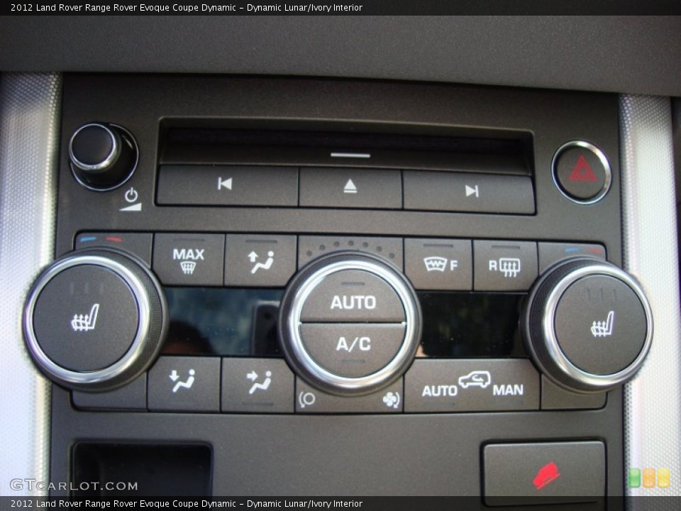 Dynamic Lunar/Ivory Interior Controls for the 2012 Land Rover Range Rover Evoque Coupe Dynamic #54783819
