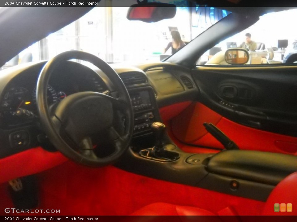 Torch Red Interior Photo for the 2004 Chevrolet Corvette Coupe #54785397