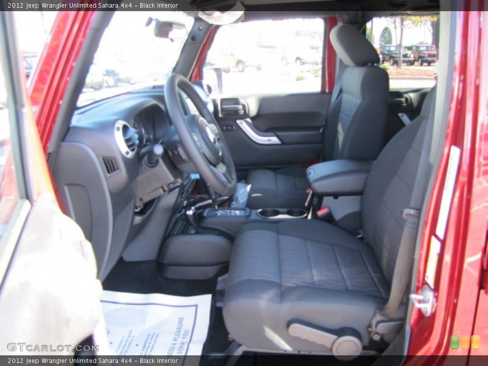 Black Interior Photo for the 2012 Jeep Wrangler Unlimited Sahara 4x4 #54796460